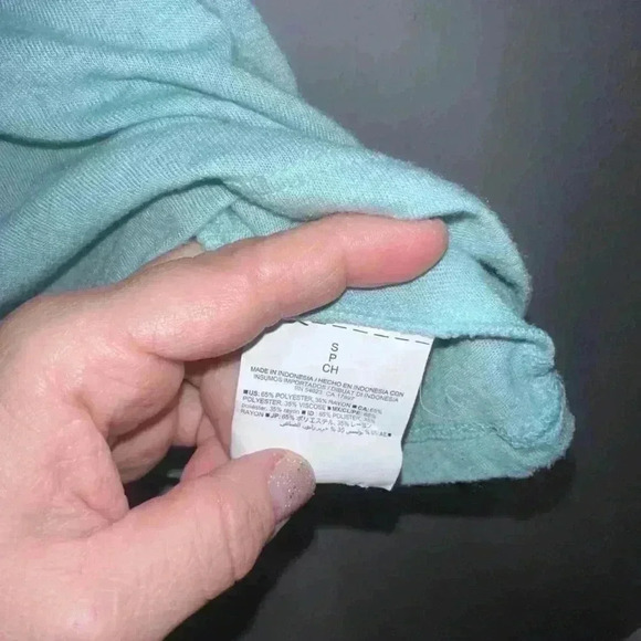 Old Navy Three Quarter length sleeve, Light Blue Woman’s blouse, Size S - Picture 5 of 5